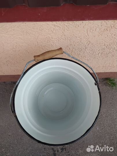 Эмалированное ведро СССР