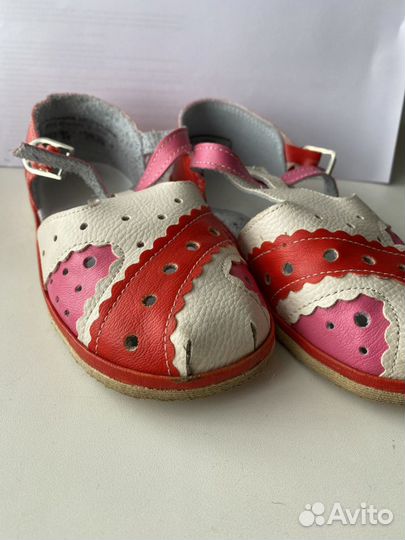 Сандалии для девочки 31