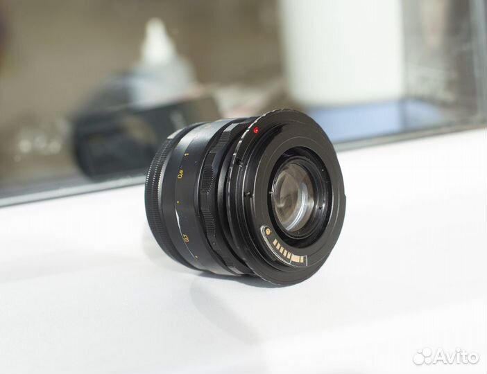 Объектив Гелиос для Canon с подтверждением фокуса