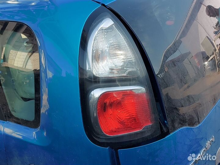 Фонарь задний левый, правый для Citroen C3 Picasso