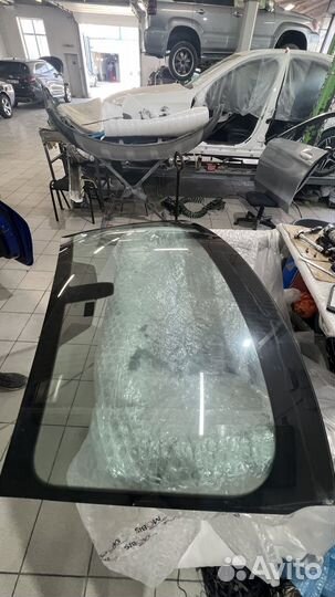 Лоьовое стекло BMW 4G22