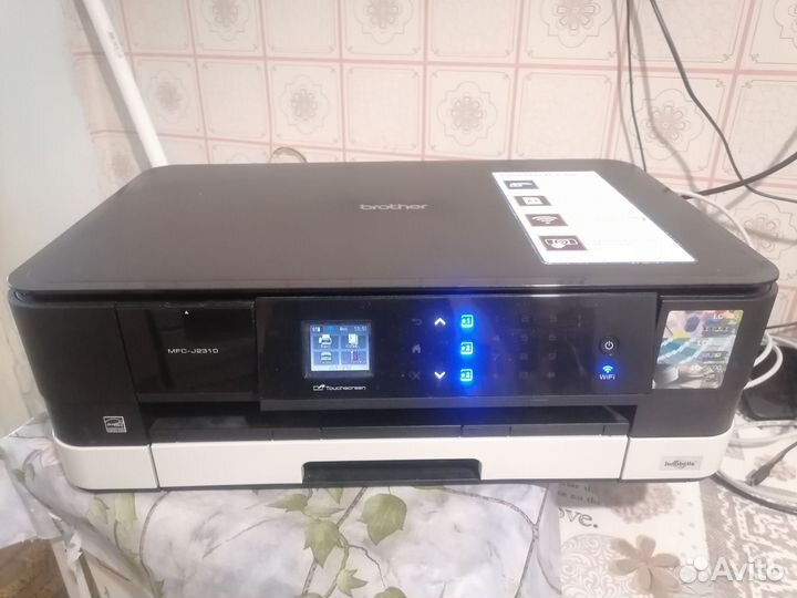 Цветной струйный мфу нерабочий, сканер работает