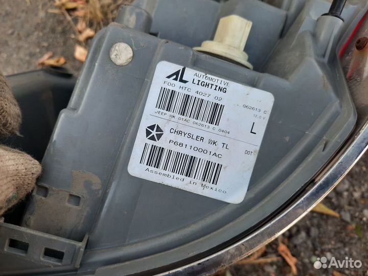 Фонарь задний левый Jeep Grand Cherokee WK2 2013