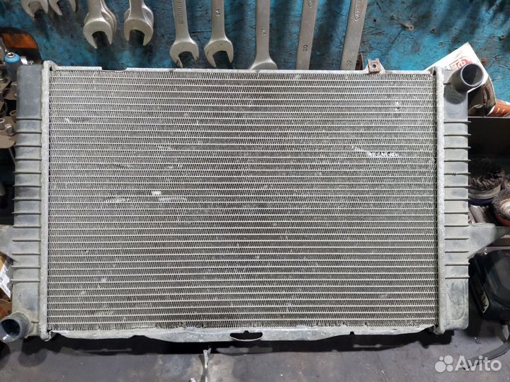 Радиатор основной volvo