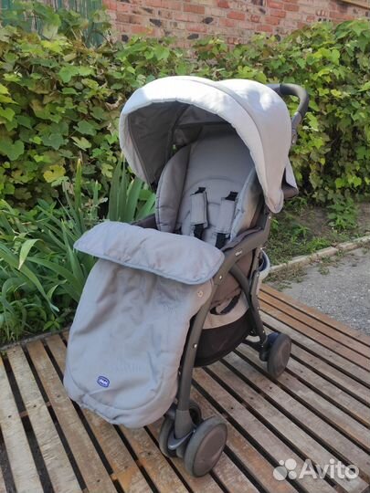 Прогулочная коляска Chicco Simplicity