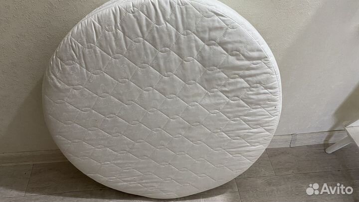 Матрас на круглую кроватку