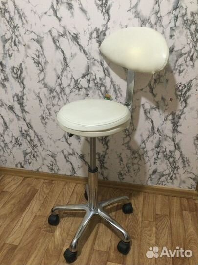 Стул мастера для салона