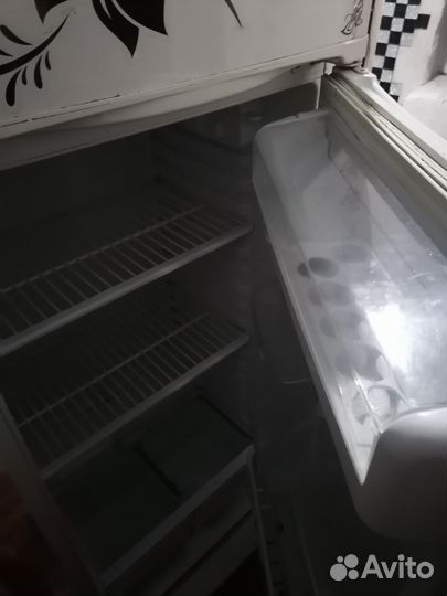 Продам холодильник бу