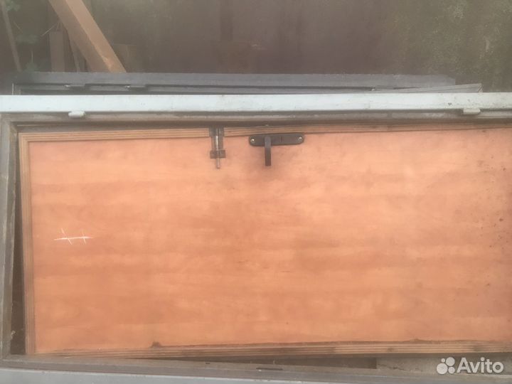 Металлическая дверь бу