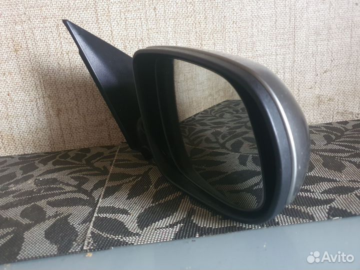 Зеркало рио 2 рестайлинг б.у. оригинал
