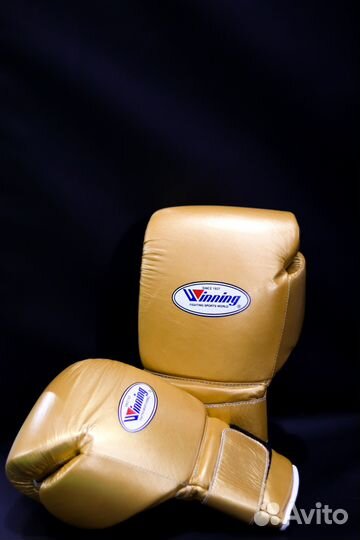 Боксерские перчатки Winning Gold