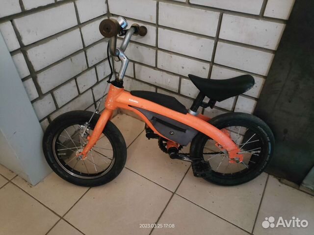 Детский велосипед-беговел 14 BMW оригинал