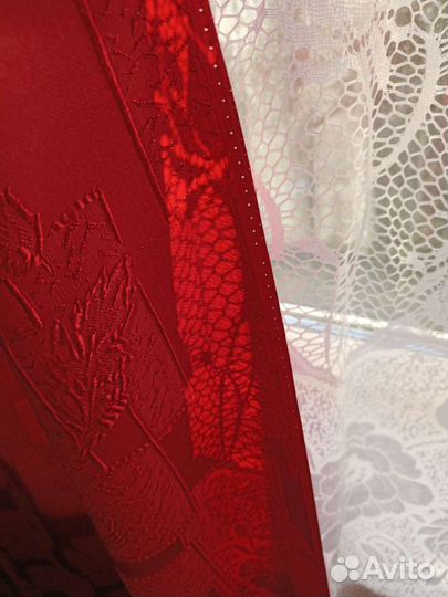 Шторы 2 комплекта +подушки