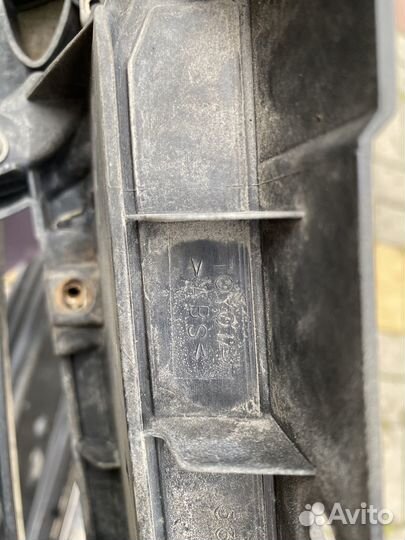 Решетки радиатора и передний бампер camry 55