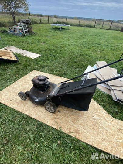 Газонокосилка бензиновая yard machines 158