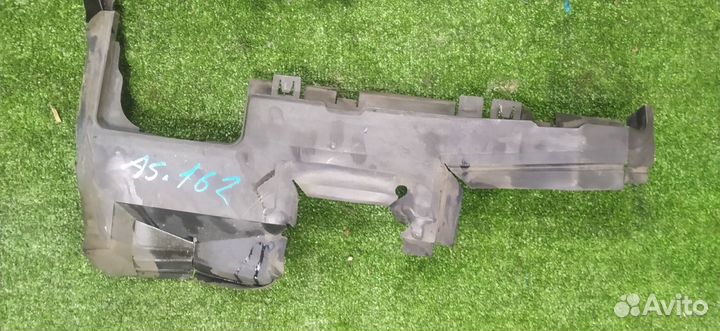 Воздуховоды радиатора пара Audi A5 caeb 2011