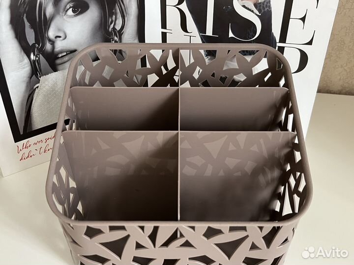 Органайзер для канцелярии