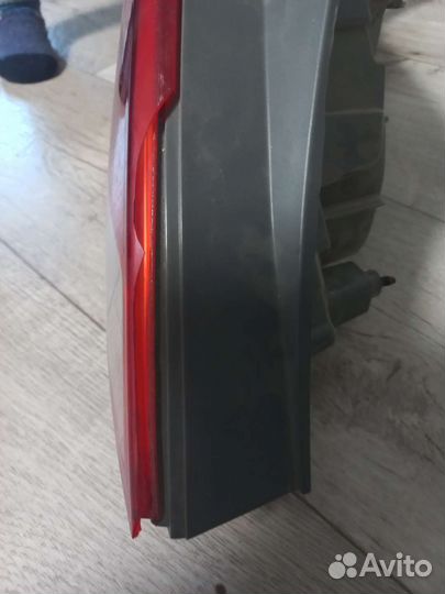 Фанарь задний левый на хундай салярис