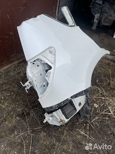 Крыло заднее правое Toyota Rav 4 30
