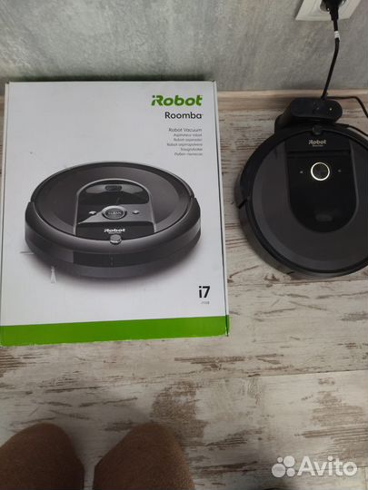 Робот пылесос irobot roomba i7