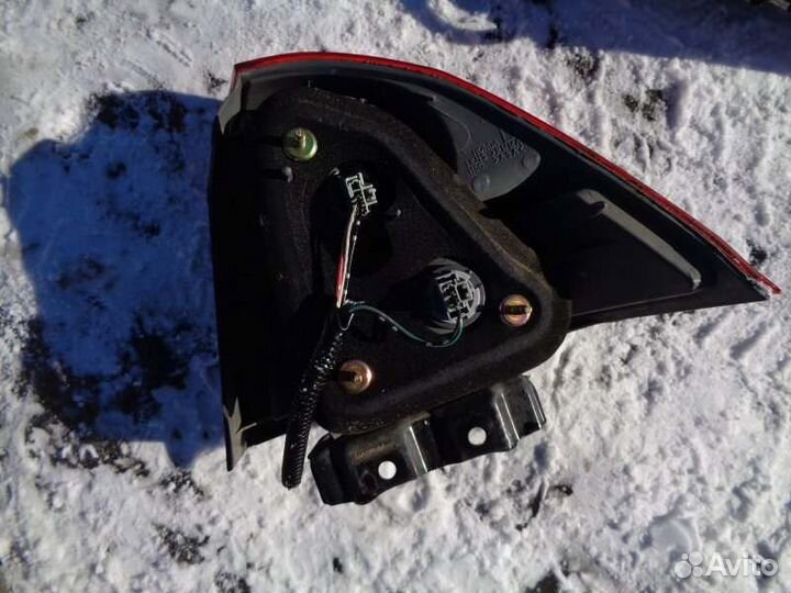 Стоп левый Honda Civic Ferio ES1 D15B 2003