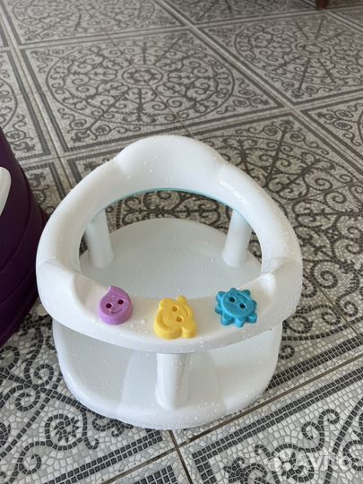 Горшок,подставка для ног,сидение в ванную детское
