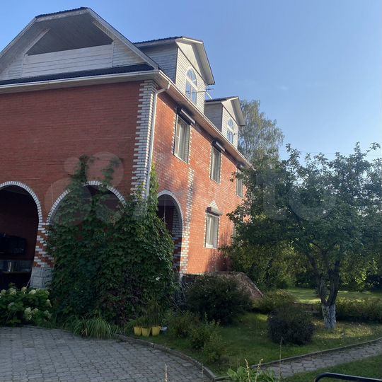 Дом 164 м² на участке 10 сот.