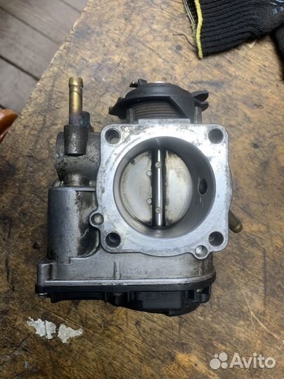 Дросельная заслонка Audi a4 b5 1.6, 101 л.с