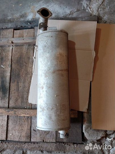 Глушитель на автомобиль Волга