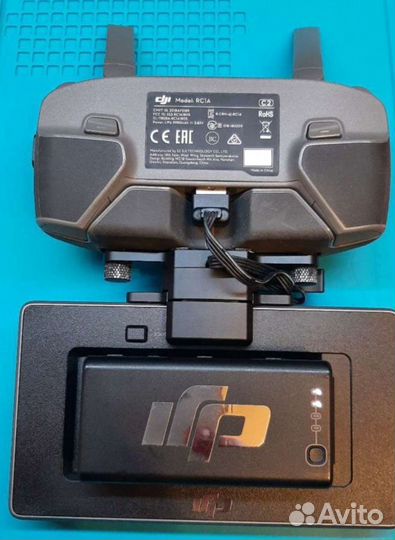 Пульт DJI Mavic 2 + кронштейн монитора Crystalsky