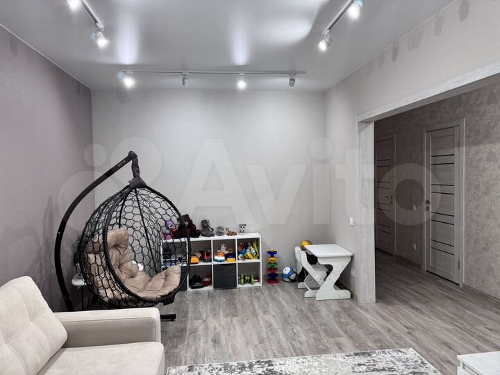 3-к. квартира, 80,4 м², 13/16 эт.