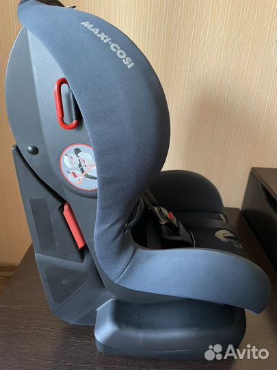 Детское автокресло maxi cosi