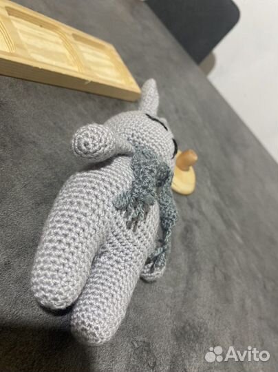 Вязаный заяц амигуруми