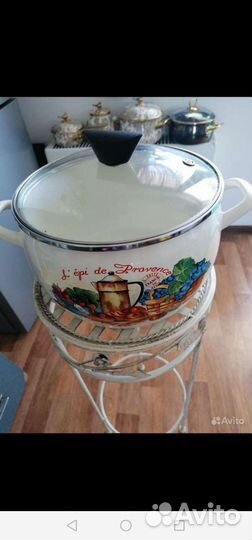 Кастрюля metrot