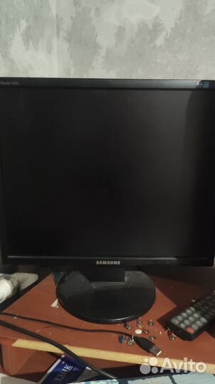Монитор samsung