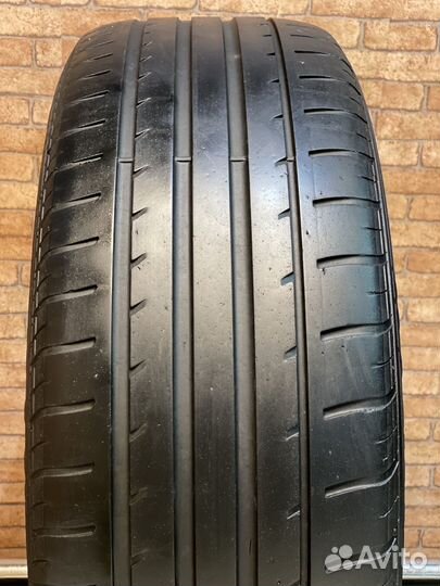 GT Radial Champiro HPY 235/55 R19 105W