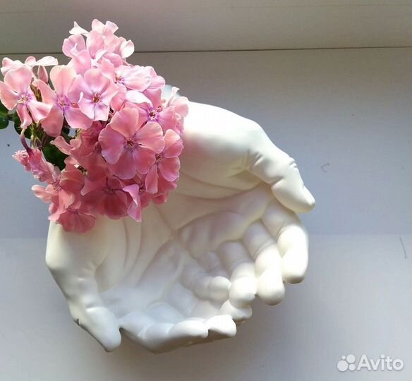 Интерьерные подставки, шкатулки, вазы