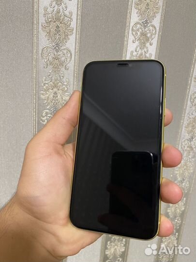 iPhone 11 128gb 87akb