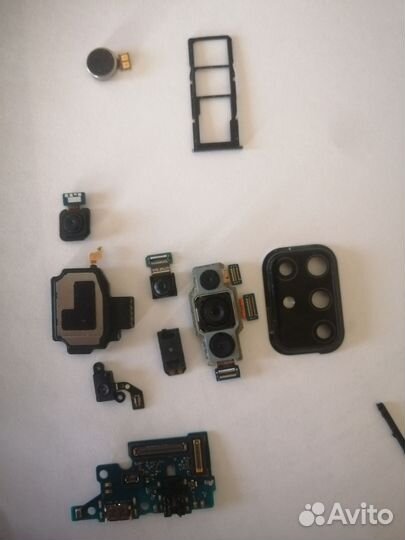 Запчасти на телефон Samsung A51