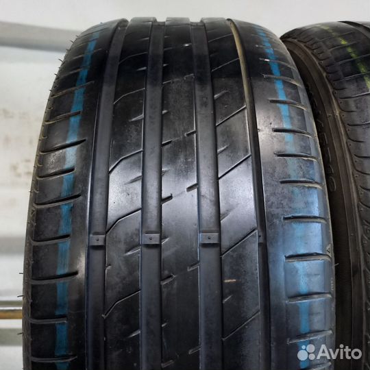 Nexen N'Fera SU1 215/45 R16 90V