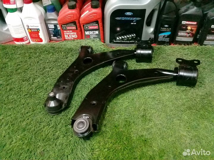 Рычаг Мазда 3 бк передний 2002-2008 новый