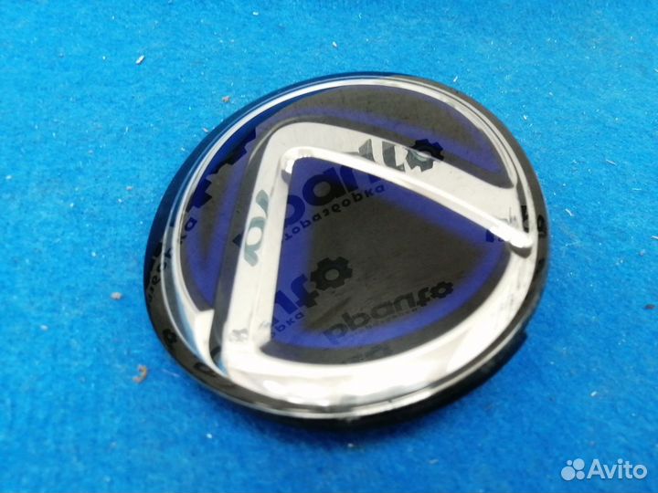 Эмблема решетки радиатора 90975-02117 90975-02117