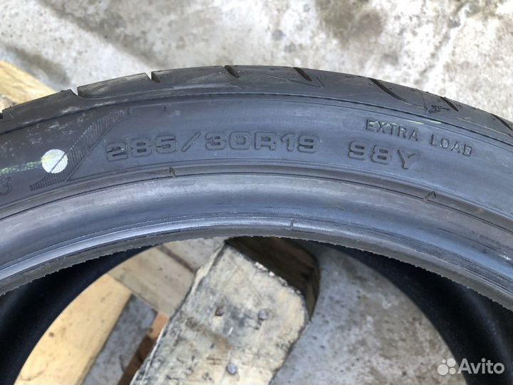 Goodyear Eagle F1 Asymmetric 3 285/30 R19