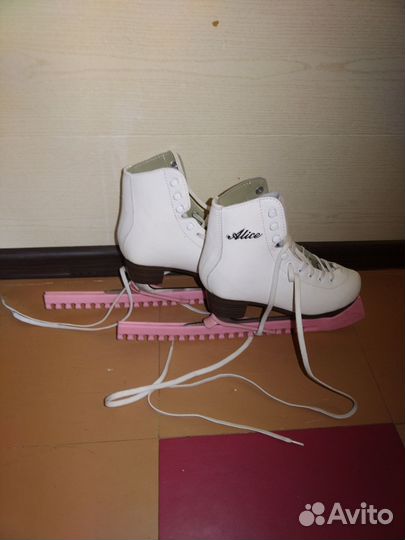 Коньки детские