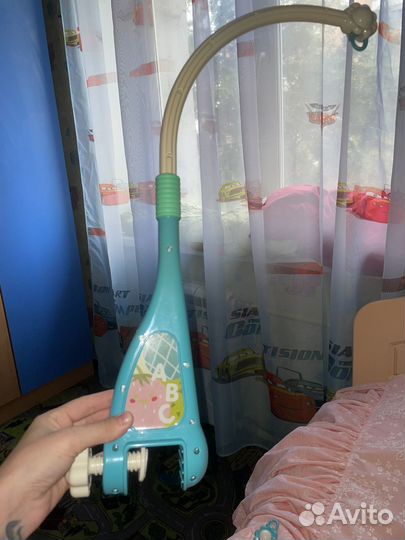 Принадлежности для мобиля новые