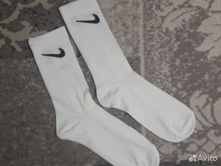 Носки Nike белые