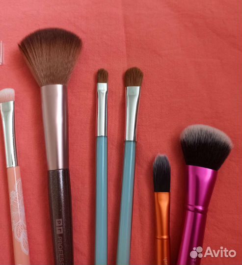 Кисти для макияжа