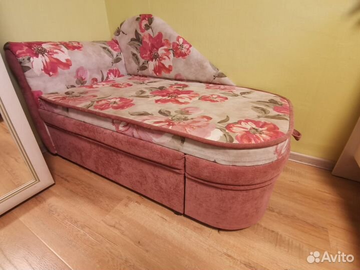 Диван-тахта