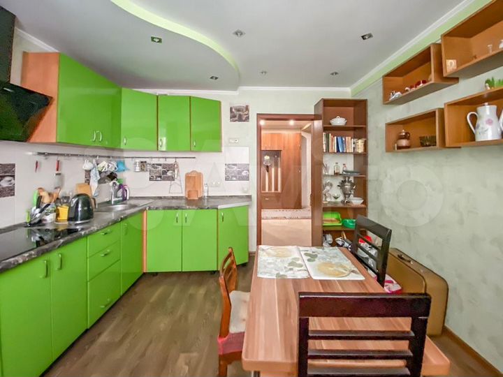 2-к. квартира, 64 м², 3/16 эт.