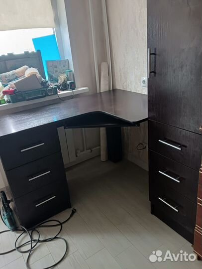 Компьютерный стол со шкафом бу
